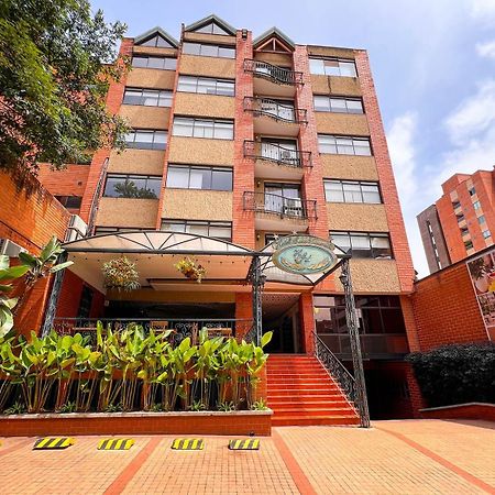 Hotel Casa Laureles Medellin Bagian luar foto