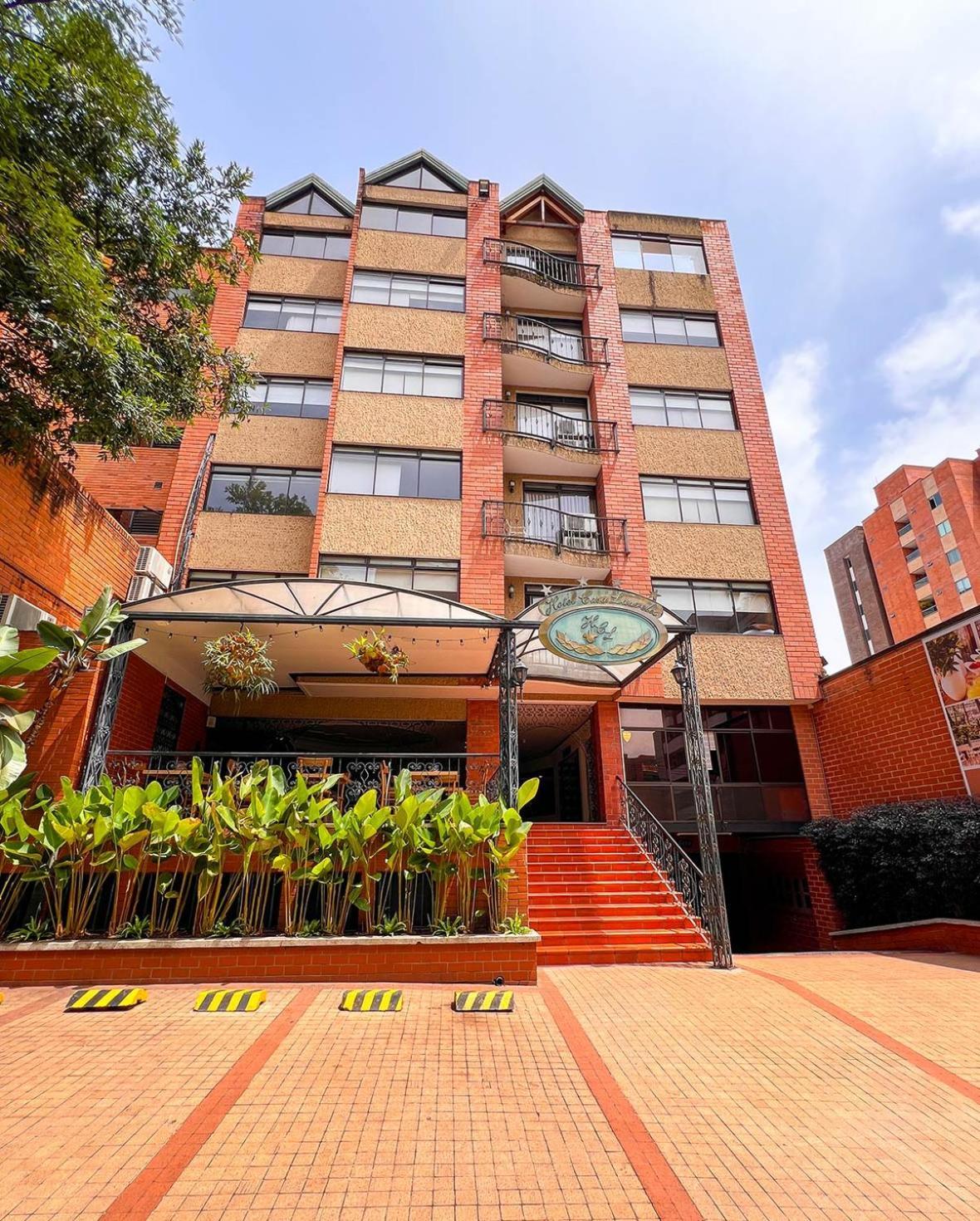 Hotel Casa Laureles Medellin Bagian luar foto