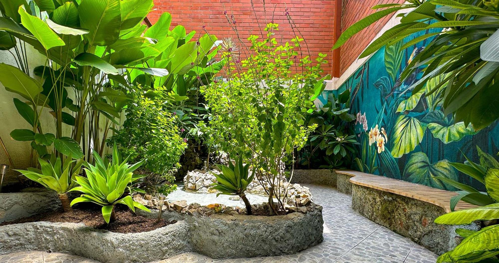 Hotel Casa Laureles Medellin Bagian luar foto