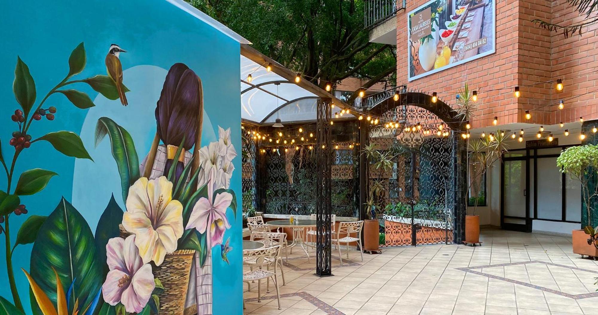 Hotel Casa Laureles Medellin Bagian luar foto