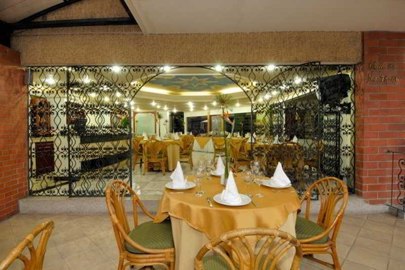 Hotel Casa Laureles Medellin Bagian luar foto